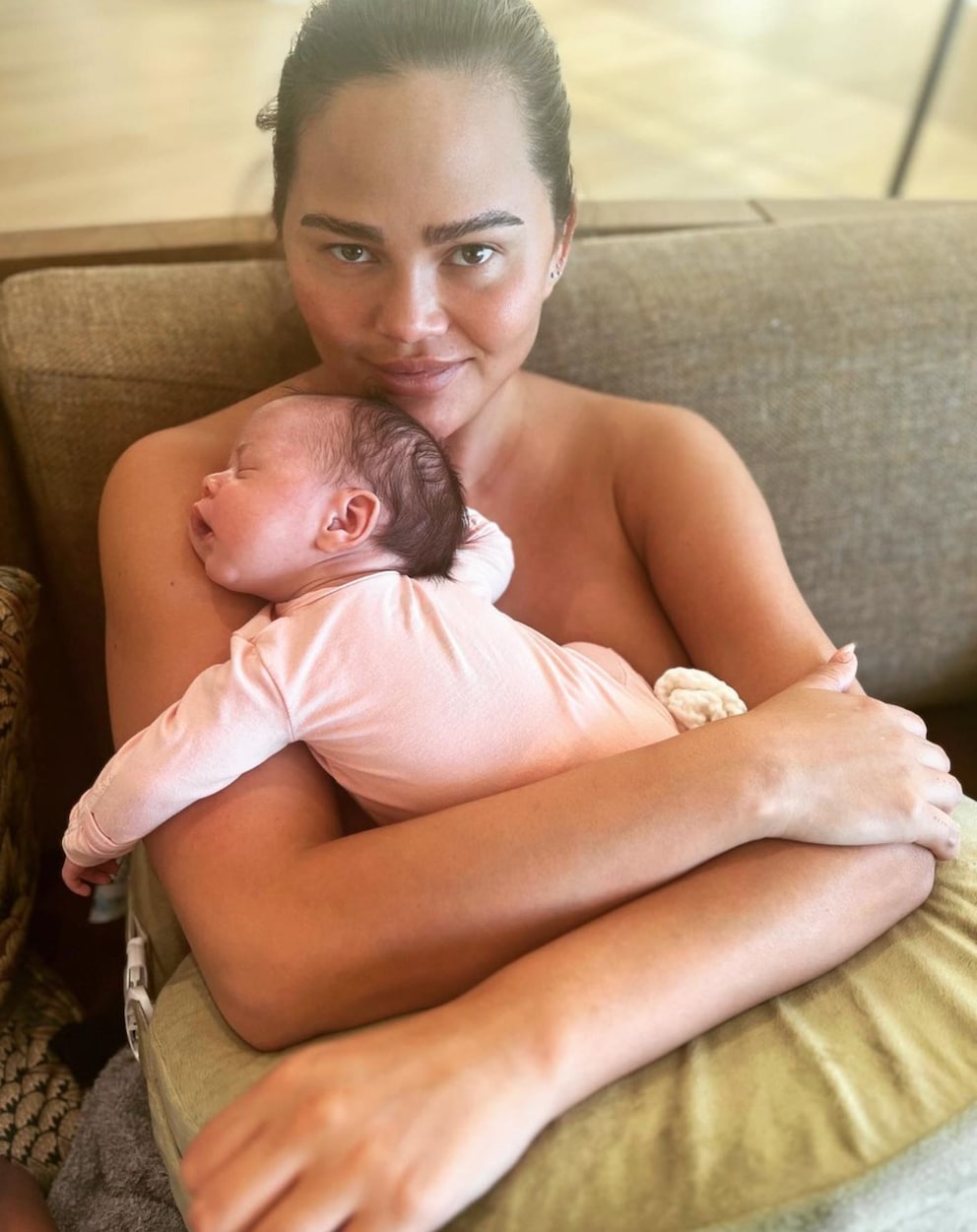 US-Model Chrissy Teigen lässt das Nabelschnurblut ihres dritten Kindes aufbewahren.