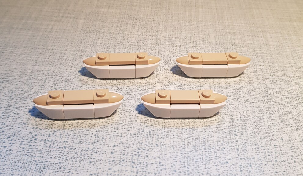 Selbst die kleinen Beiboote sind als solche zu erkennen.