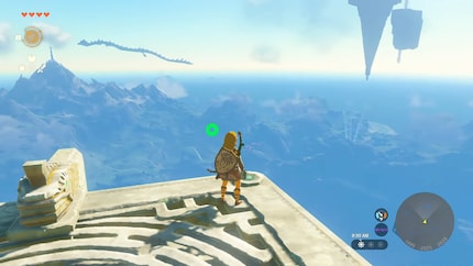 Oben links im Bild ist ein riesiger Drache zu sehen. Er sieht noch grösser aus, als die Drachen in «Breath of the Wild».