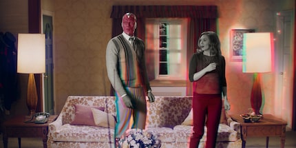 Marvels «WandaVision» lebt vor allem anfangs von einer einzigen Frage: Warum befinden wir uns in einer Sitcom?