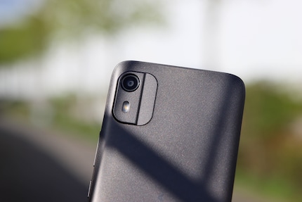 For one camera, a small camera bump is quite enough.