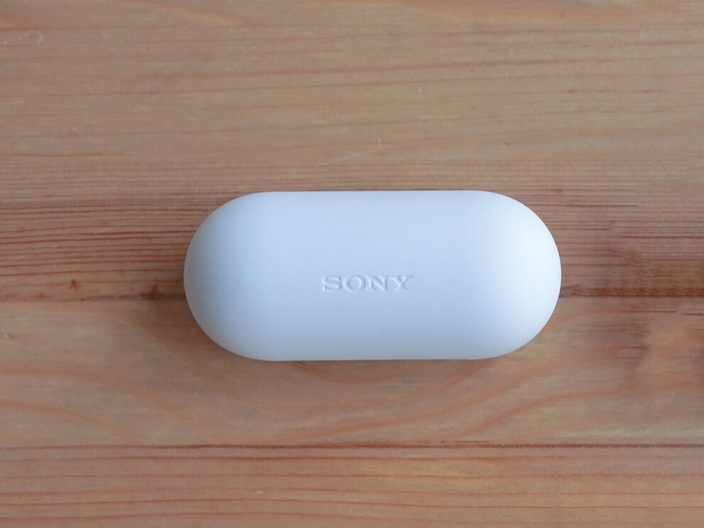 The case is unobtrusive.
