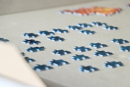 Cardboard trays make it easier to collect and assemble individual pieces.