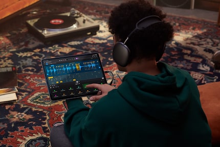 Mit Logic Pro für iPad sollen Musikschaffende unterwegs alle Möglichkeiten einer professionellen Software haben.
