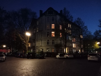 Auto mode at night.