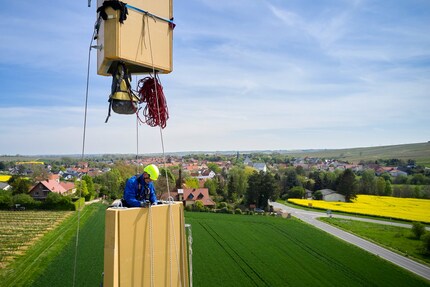 ... werden beim Bau zusammengesetzt.