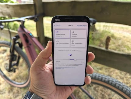 In der App kannst du die Fahrmodi und alle anderen E-Bike-Einstellungen nach deinem Gusto konfigurieren.