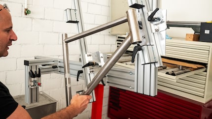 Determining the geometry of the frame.