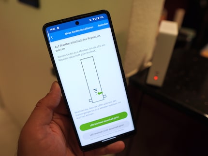 Die Devolo-App hilft bei der Installation – weshalb sie auch für Einsteigerinnen und Einsteiger einfach ist.