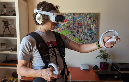 In conjunction with VR, wearing the vest doesn’t bother me, aside from the heat.