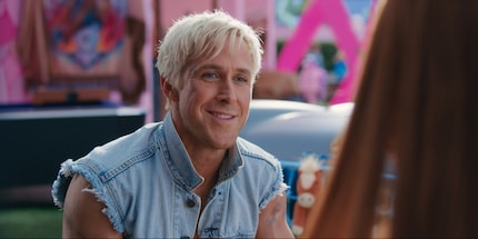 It would be a big surprise if Ryan Gosling didn’t get an Oscar nomination for his supporting role, he’s that good in «Barbie».