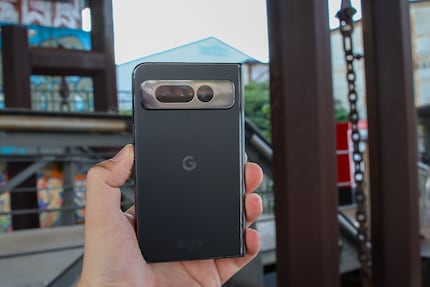 On the Fold, the cameras are in the bar – the same as on other Pixel smartphones.
