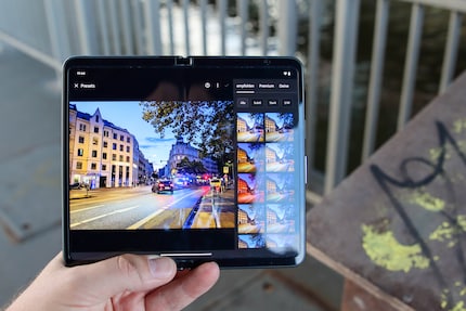 For photo and video editing, the large display proves to be advantageous.