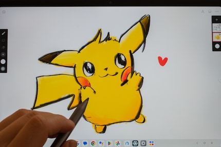 Vom Malen auf dem Tab P12 rate ich dir ab. Sogar der kleine Pikachu hat mich ziemlich Nerven gekostet.