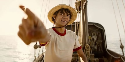 Luffy leads the way and proves courage. If only the series creators had had more courage to break away from the original.