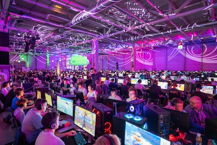 Switzerlan 2023 runs 15 tournaments. It’s the biggest LAN party of the year in Switzerland.