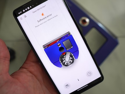 Am Anfang ist der Wurm drin: Nach dem Softwarefehler muss der Dyson neu gestartet werden.