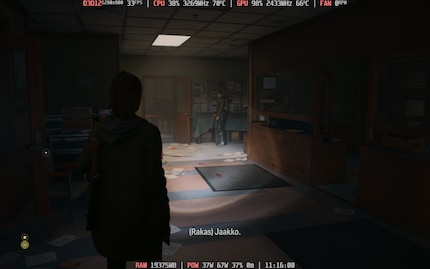 «Alan Wake 2» ist selbst für den KUN zu viel. Das Spiel läuft nur halbwegs flüssig mit minimalen Details und niedriger Auflösung. 