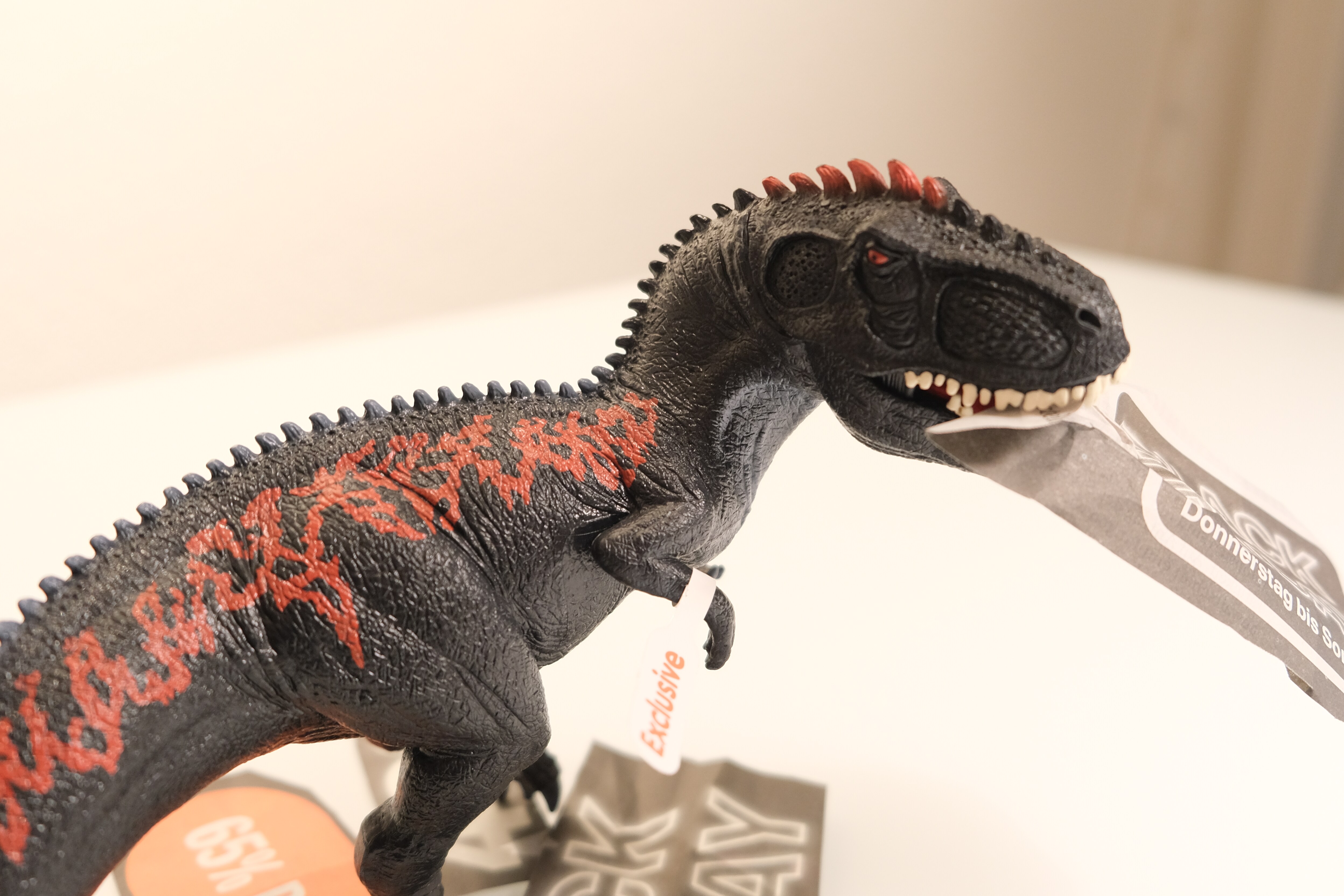 I say no thanks to Black Friday Giganotosaurus Galaxus