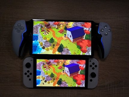 The Nintendo Switch delivers a brighter and higher-contrast picture overall. However, the PlayStation Portal’s isn’t too shabby either. For comparison, here’s the colourful indie game A Short Hike on both devices.