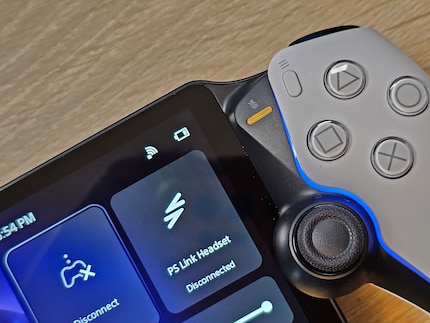 How much power do I have left? The three-bar battery indicator on the device is pretty imprecise.
