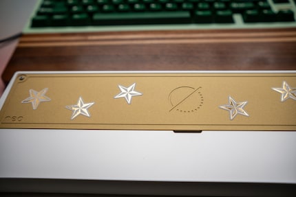 To create the star motifs I use stickers.