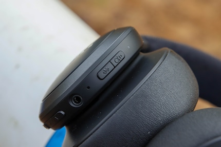 The buttons on the right ear cup.
