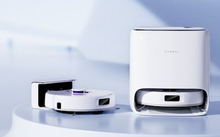The Narwhal Freo X Series is available with or without a large base station.