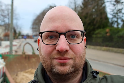 I’ve got new earrings.