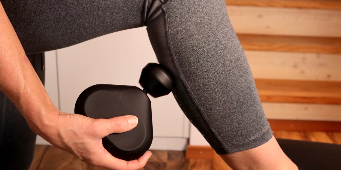 【特価】Theragun Mini ポータブルマッサージデバイス Theragun Mini