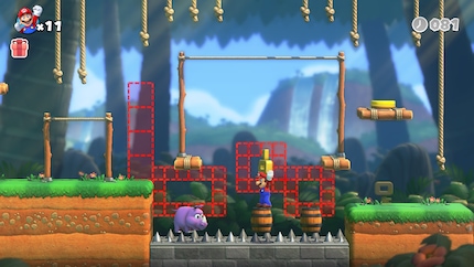 Before I can free Mini-Marios, I first have to unlock doors.