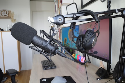 I only use the Logitech G Pro X headset hanging on the stand for team calls and the like.