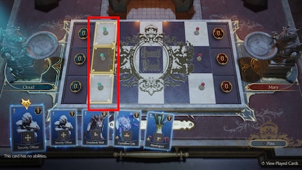 This is how a game starts. I can only place cards on the fields marked with a dot.