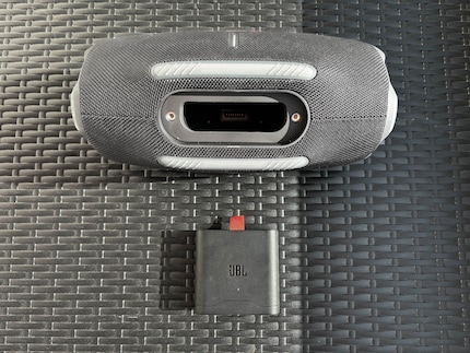 The battery compartment can be unscrewed and the battery can be removed and replaced.