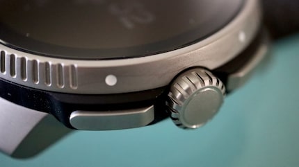 Using the watch is child’s play thanks to this lovely little crown and two buttons on the side.