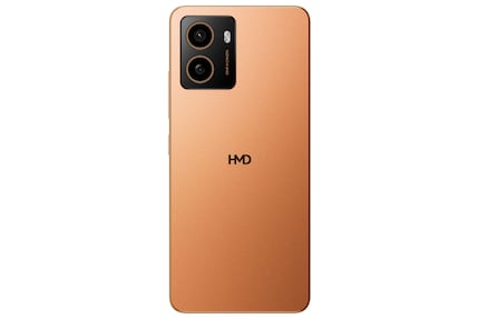 Die drei Pulse-Smartphones sehen nahezu identisch aus. Stellvertretend hier das Pulse + in Orange.