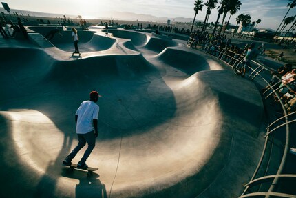 Whether as a lifestyle or a sport: skateboarding is gaining popularity.