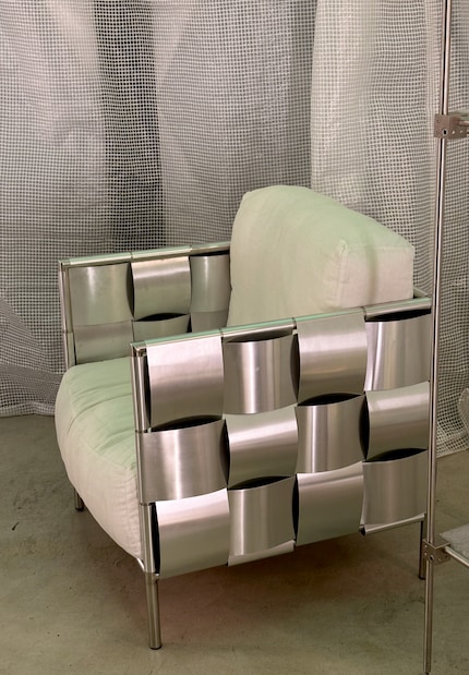  «Braid Chair» von Monika Szyca-Thomas | Edelstahl