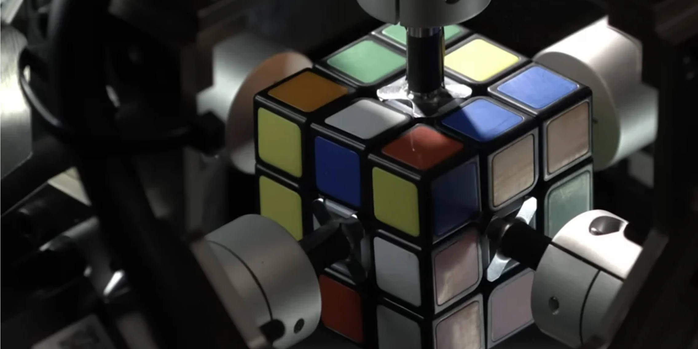 New world record robot solves Rubik's Cube in 305 milliseconds Galaxus