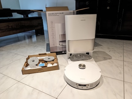 Der L10s Pro Ultra Heat kommt mit Vollausstattung.