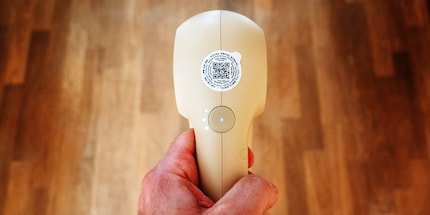 The Theragun Relief comes without an LCD display.