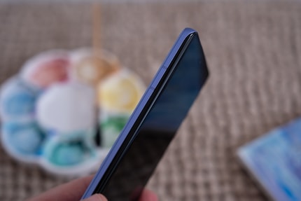 The Motorola Edge 50 Pro is well rounded and feels smooth.