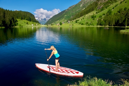 Ruhig und entspannt auf dem Wasser: Ein Motor würde das Erlebnis stören.