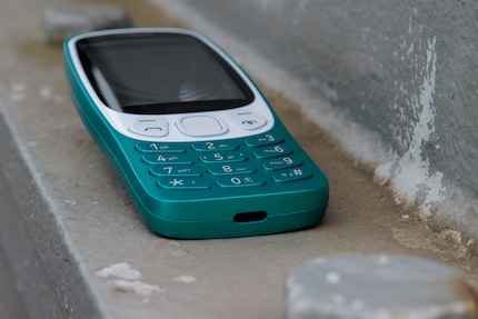 Beim Schreiben dieses Textes habe ich gelernt, dass T9 für «Text on 9 keys» steht.