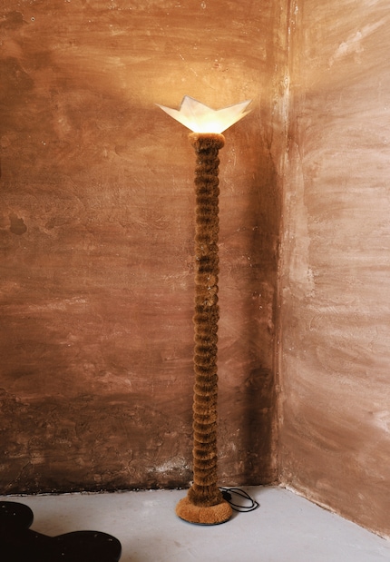 Alles ausser Schwamm: «Estrela» setzt sich aus Stahl, Kokosfaser, Fiberglas, Harz und Acrylfarbe zusammen.