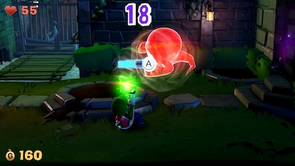 Weighing up my options: do I press A and deal 10 damage to the ghost? Or do I keep sucking it up until I fill the second bar and deal some more damage?