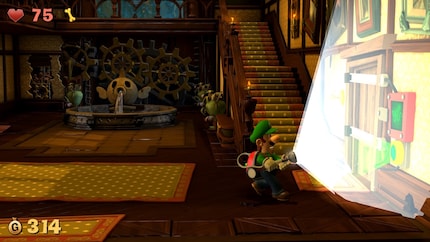 The green circle under the monitor by the door tells you that you need the Strobulb to open the door.