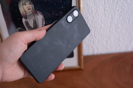 The frosted back soon shows signs of wear.