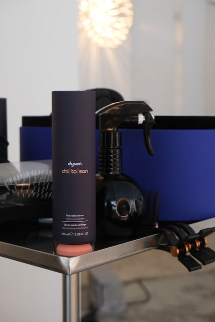 Das Post-Style Serum soll für Definition und Halt sorgen.