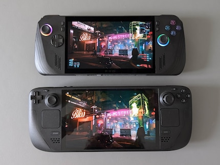 The OLED display on the Steam Deck looks much richer in contrast.